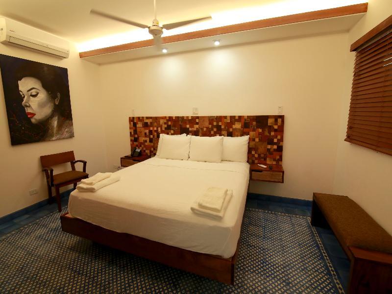 Hotel&restaurante La Gran Francia Hotel 4*
